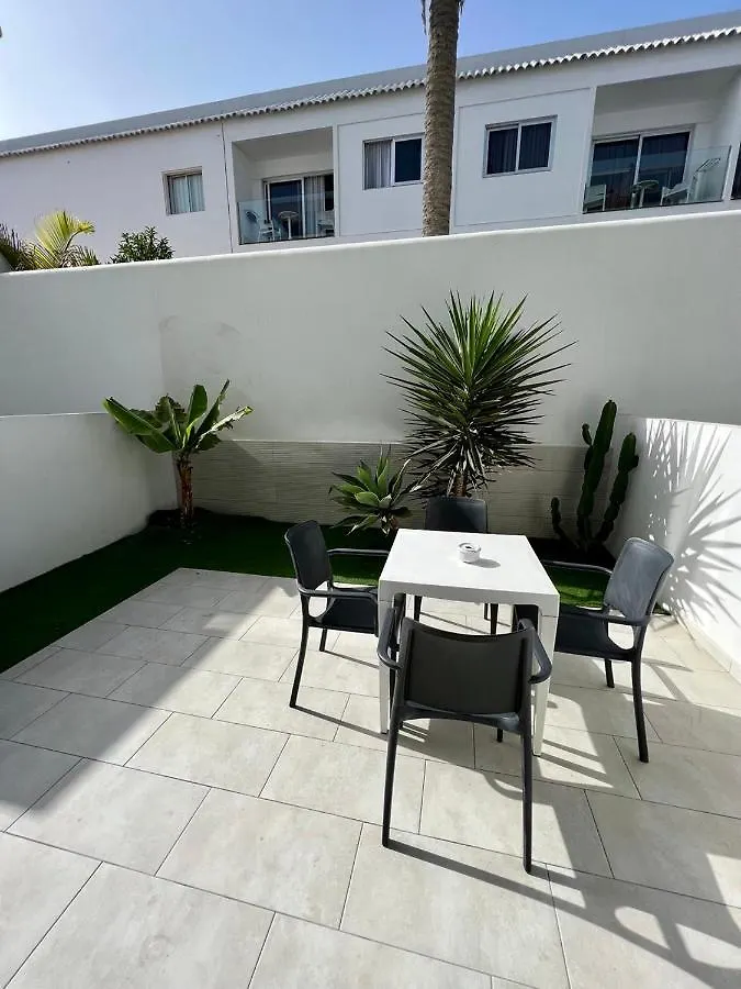 Corralejo Bristol Terrace Apartment Con Giardino Privato Esterno